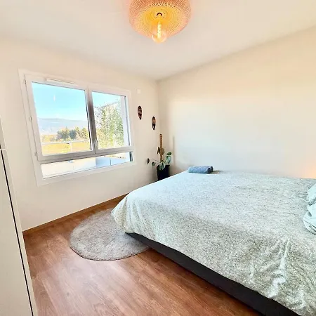 Appartement, Terrasse, Proche Frontiere