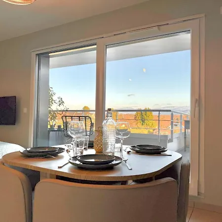 Appartement, Terrasse, Proche Frontiere Lejlighed *