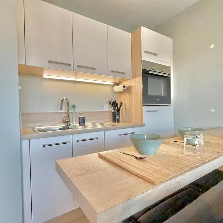 Appartement, Terrasse, Proche Frontiere Lejlighed *