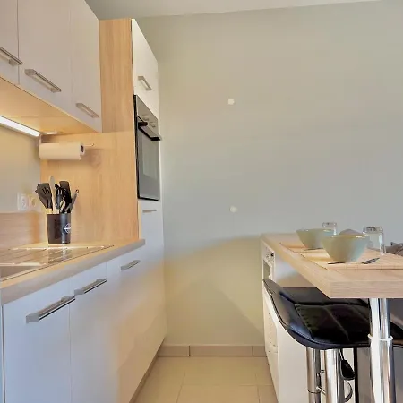 Appartement, Terrasse, Proche Frontiere Lejlighed *
